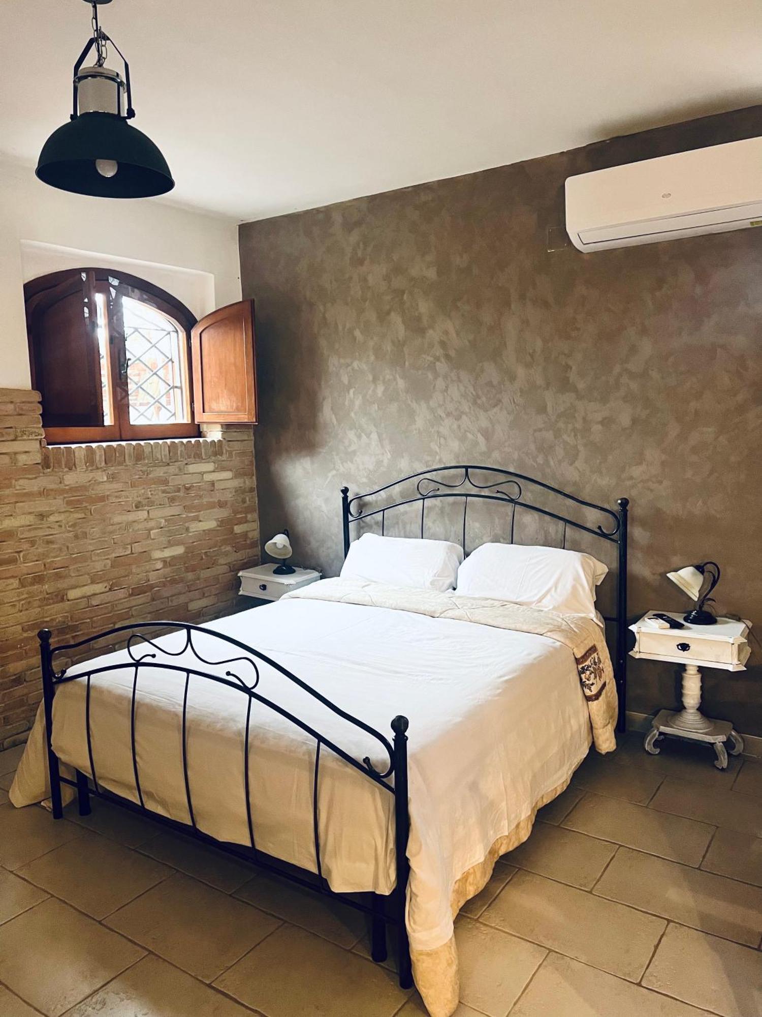Villa Alberto Сулмона Екстериор снимка